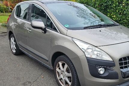 Peugeot 3008 188.000 km 4.990 € Bestwig 59909