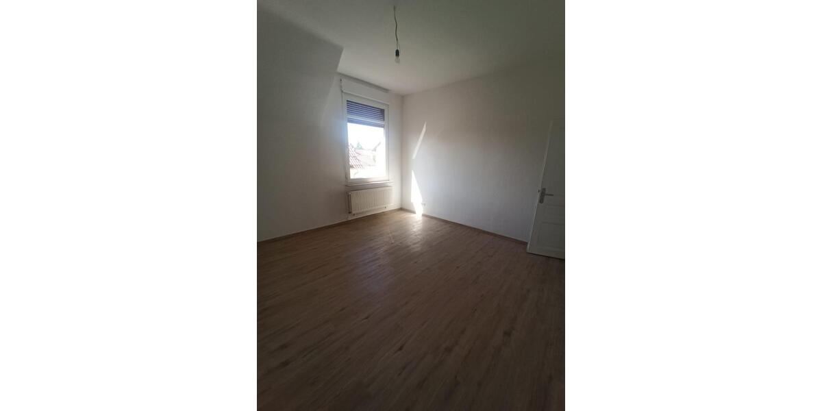Mehrfamilienhaus, Wohnhaus Frankfurt am Main Niederrad - 16 Zimmer, 225 m&sup2;, 890.000&euro; | Angebot:26165114