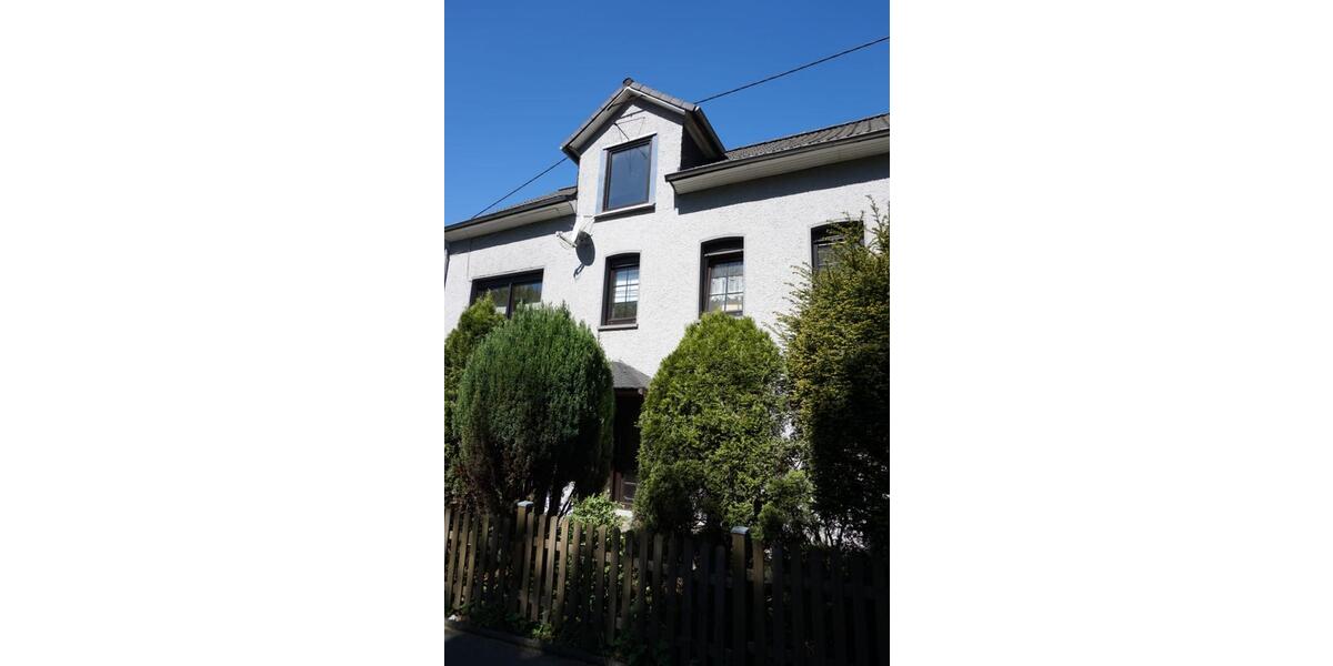 Mehrfamilienhaus, Wohnhaus Freudenberg - 8 Zimmer, 200 m&sup2;, 299.000&euro; | Angebot:26345248