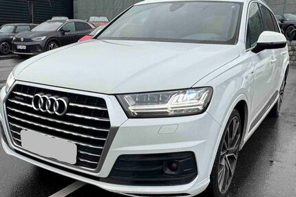 Audi Q7 163.000 km 33.999 € Oldenburg 26129