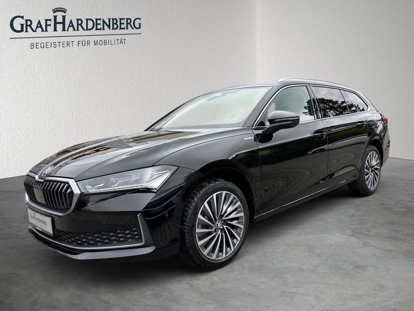 Skoda Superb 10.000 km 42.490 € Radolfzell 78315