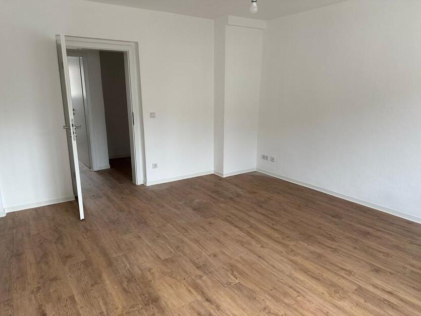 Schöne helle 4-Raumwohnung in der Innenstadt von Eisleben zu vermieten zimmer