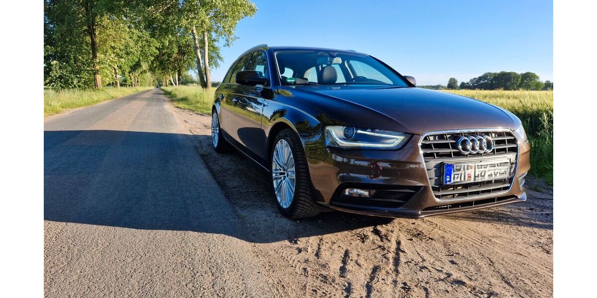 Audi A4 140.750 km 12.500 &euro; Weyhe 28844