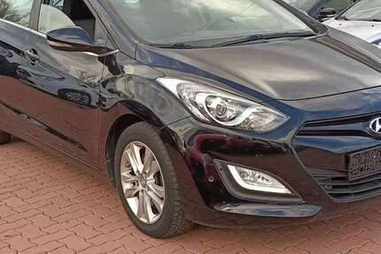 Hyundai i30 129.200 km 8.990 &euro; Pfaffen-Schwabenheim 55546