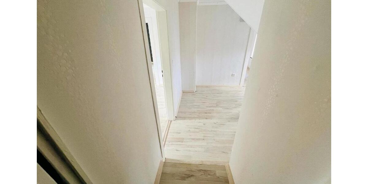 Mehrfamilienhaus, Wohnhaus Stadtkyll - 15 Zimmer, 350 m&sup2;, 220.000&euro; | Angebot:25842148