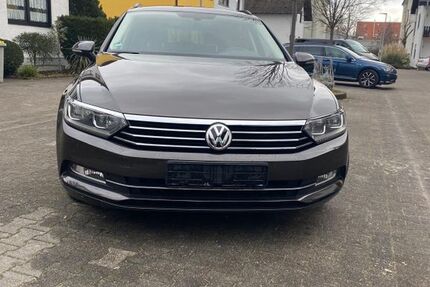 VW Passat 111.700 km 14.999 &euro; Mannheim 68168