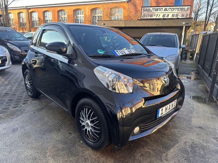 Toyota IQ 114.951 km 4.690 € Berlin 13403