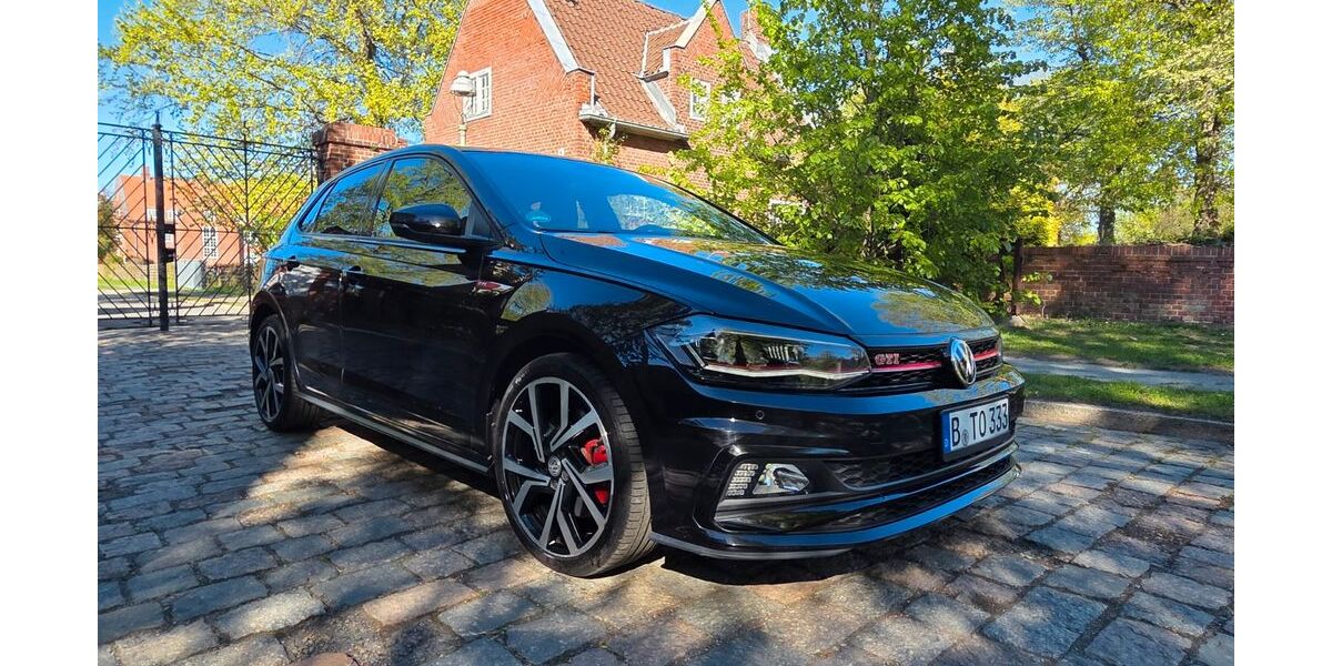 VW Polo 51.700 km 17.700 &euro; Berlin 14197