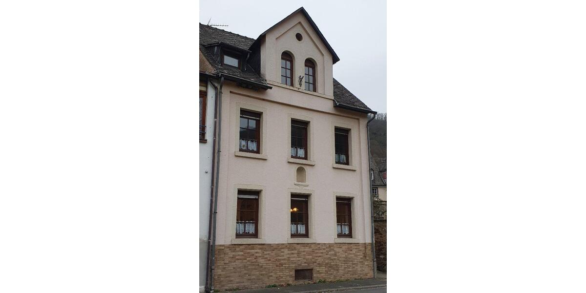 Einfamilienhaus Müden (Mosel) - 5 Zimmer, 146 m&sup2;, 1.150&euro; | Angebot:26497288
