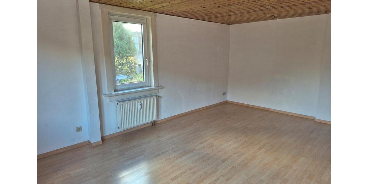 Etagenwohnung Friedrichroda - 3 Zimmer, 86 m&sup2;, 620&euro; | Angebot:26255753