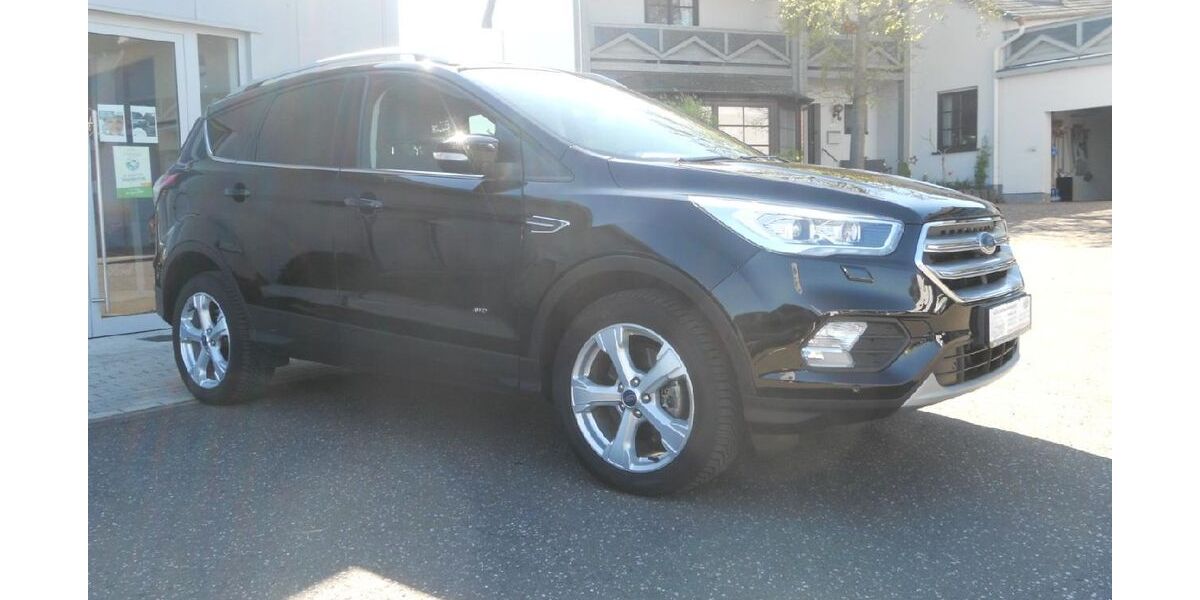 Ford Kuga 118.144 km 15.990 &euro; Simmern 55469