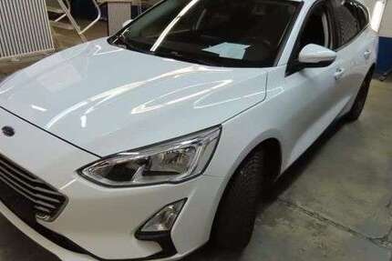 Ford Focus 126.397 km 12.852 &euro; Geilenkirchen 52511
