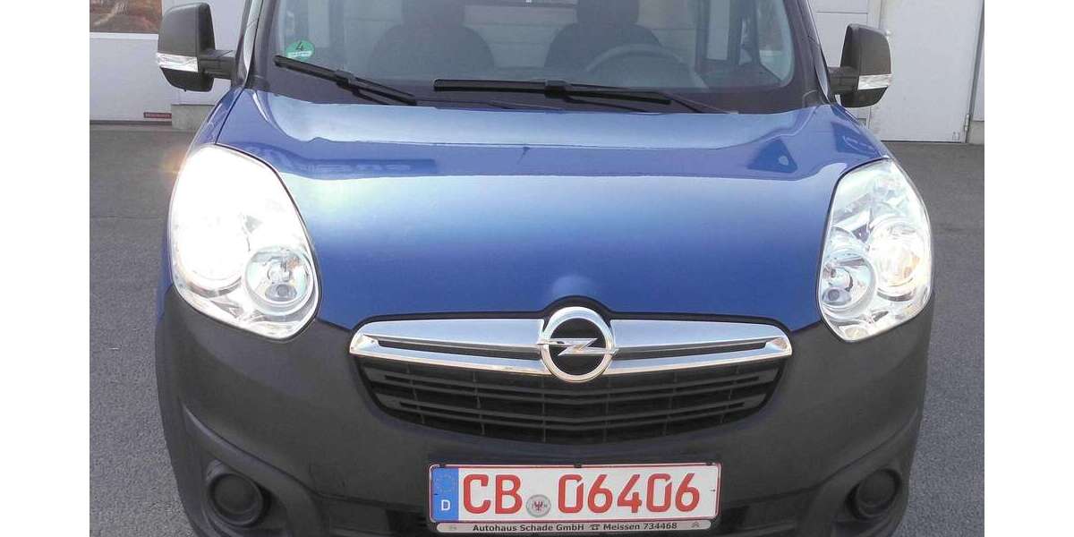 Opel Combo 92.000 km 8.700 &euro; Cottbus 03051