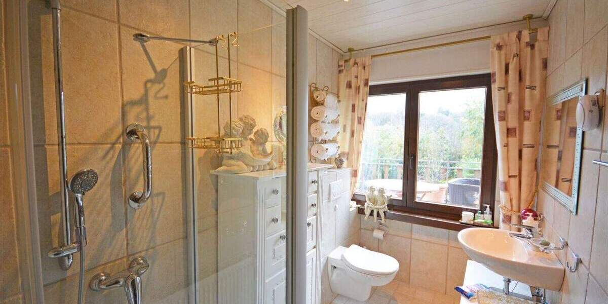 Mehrfamilienhaus, Wohnhaus Brühl Badorf - 1 Zimmer, 795.000&euro; | Angebot:25916905