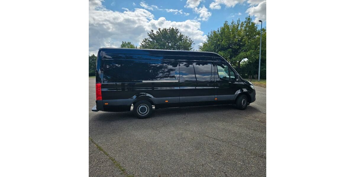 Mercedes-Benz Sprinter 63.053 km 27.499 &euro; Obereisesheim 74172