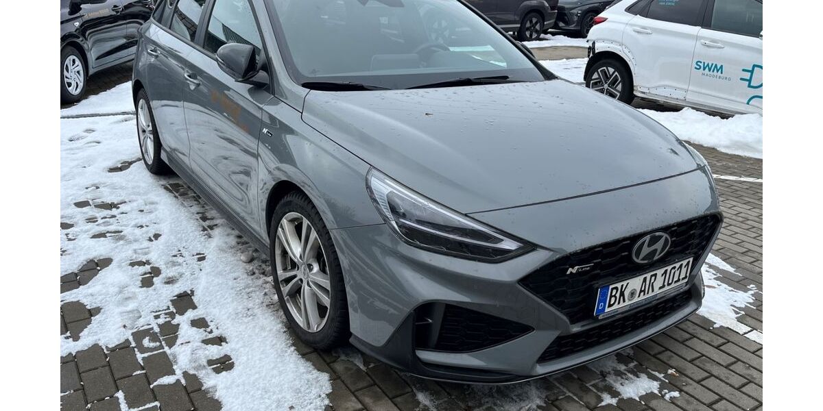 Hyundai i30 4.101 km 30.500 &euro; Magdeburg 39116