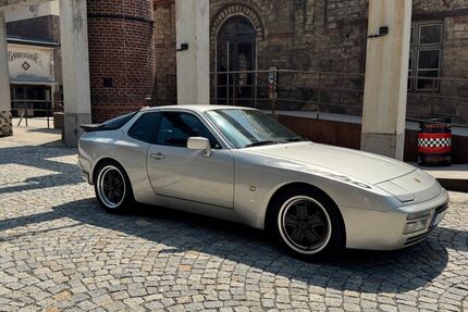Porsche 944 102.430 km 44.900 &euro; Stuttgart 70173