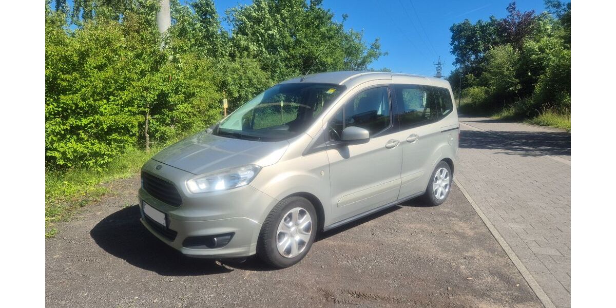 Ford Tourneo Courier 117.200 km 5.500 &euro; Fürfeld 55546