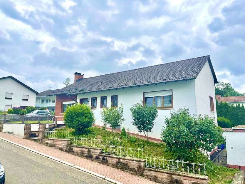 Haus zum Kaufen in Meckesheim 495.000 € 173 m²