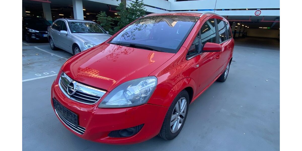 Opel Zafira 200.000 km 2.800 &euro; München 80809