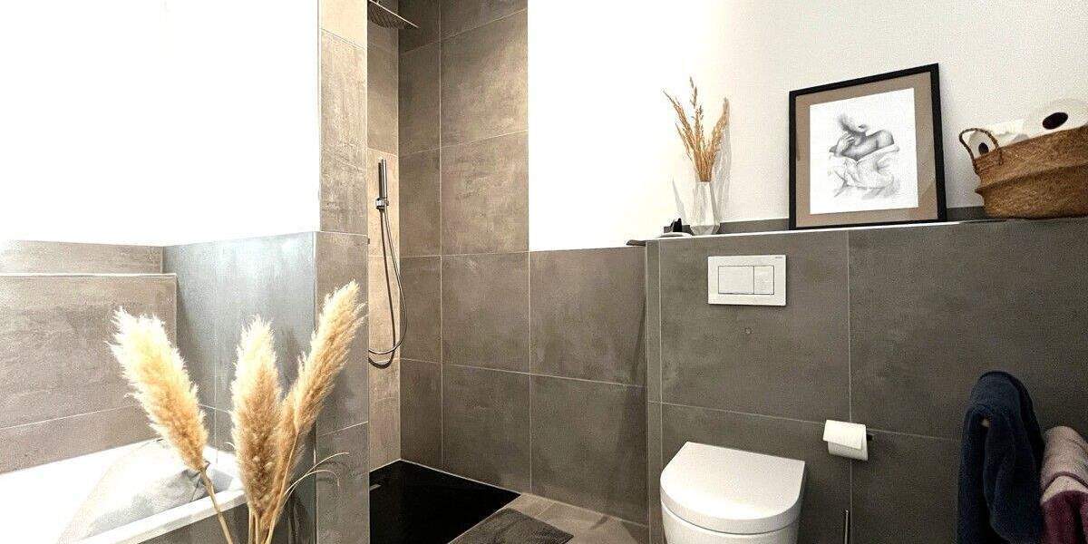 Etagenwohnung Neuendettelsau - 3 Zimmer, 98 m&sup2;, 319.000&euro; | Angebot:25732873