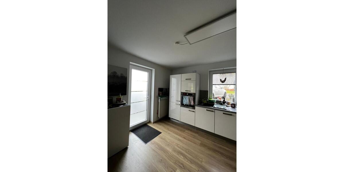 Etagenwohnung Hünfeld - 2 Zimmer, 62 m&sup2;, 160.000&euro; | Angebot:27190506