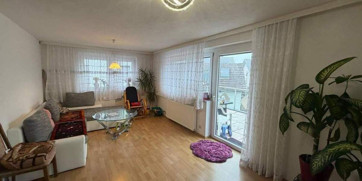 Mehrfamilienhaus, Wohnhaus Wildberg Effringen - 7 Zimmer, 200 m&sup2;, 475.000&euro; | Angebot:25737017