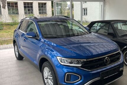 VW T-Roc 23.100 km 25.490 € Rettenbach 93191