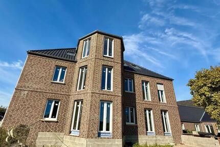 Wohnung 6 – Großzügige Dachgeschosswohnung mit Erker in Hönnepel 3 zimmer