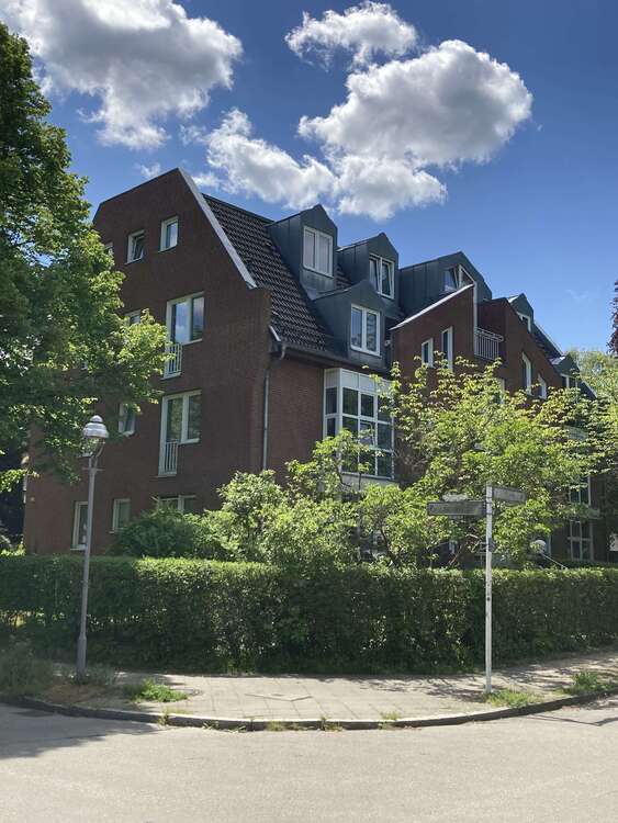 Wohnung zum Kaufen in Berlin 845.000 € 147.13 m²