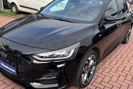 Ford Focus 60.000 km 19.490 € Hude 27798