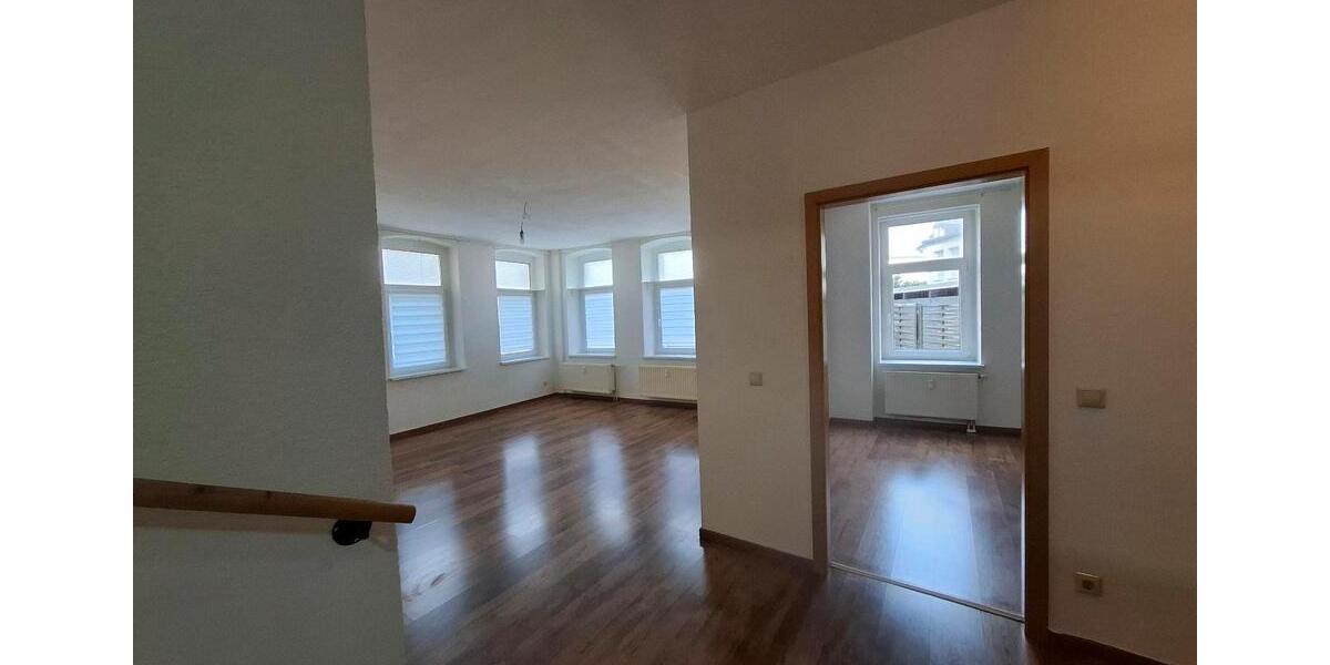 Erdgeschoßwohnung Hohenstein-Ernstthal Ernstthal - 2 Zimmer, 68 m&sup2;, 60.000&euro; | Angebot:26728587