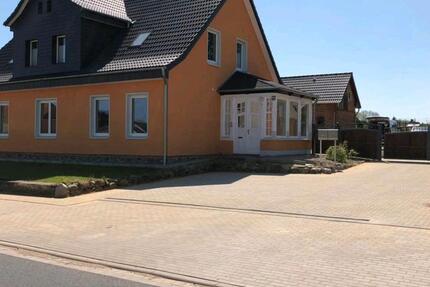 3 Raum Dachgeschoss Wohnung 3 zimmer