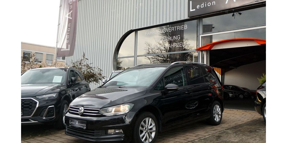 VW Touran 175.800 km 17.900 &euro; Gundelfingen /Freiburg 79194
