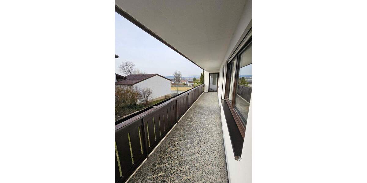 Etagenwohnung Cham Chammünster - 4 Zimmer, 110 m&sup2;, 260.000&euro; | Angebot:25732262