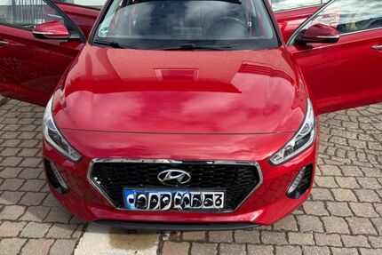Hyundai i30 118.500 km 10.500 &euro; Hettenleidelheim 67310
