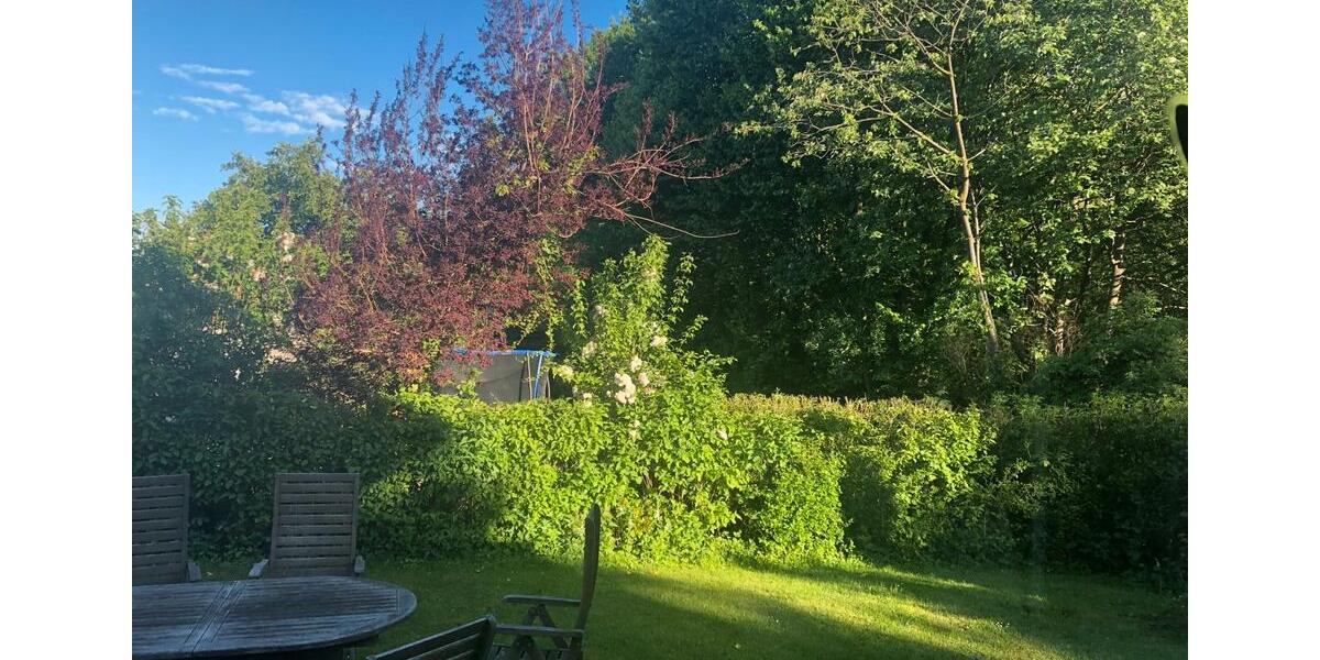 Einfamilienhaus Paderborn Neuenbeken - 10 Zimmer, 220 m&sup2;, 625.000&euro; | Angebot:26355229