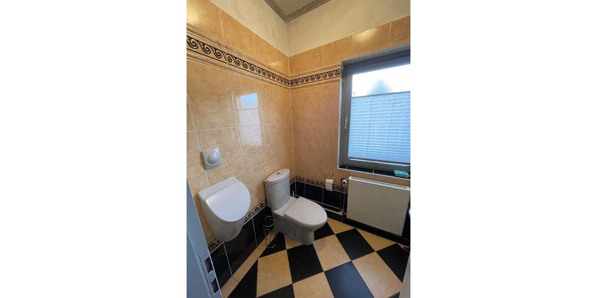 Einfamilienhaus Nienstädt - 10 Zimmer, 294 m&sup2;, 365.000&euro; | Angebot:26907217