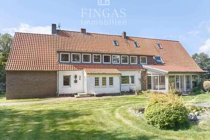 Haus zum Kaufen in Bruchhausen-Vilsen 349.000 € 360 m²