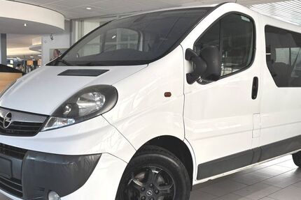 Opel Vivaro 101.300 km 9.800 &euro; Schöningen 38364