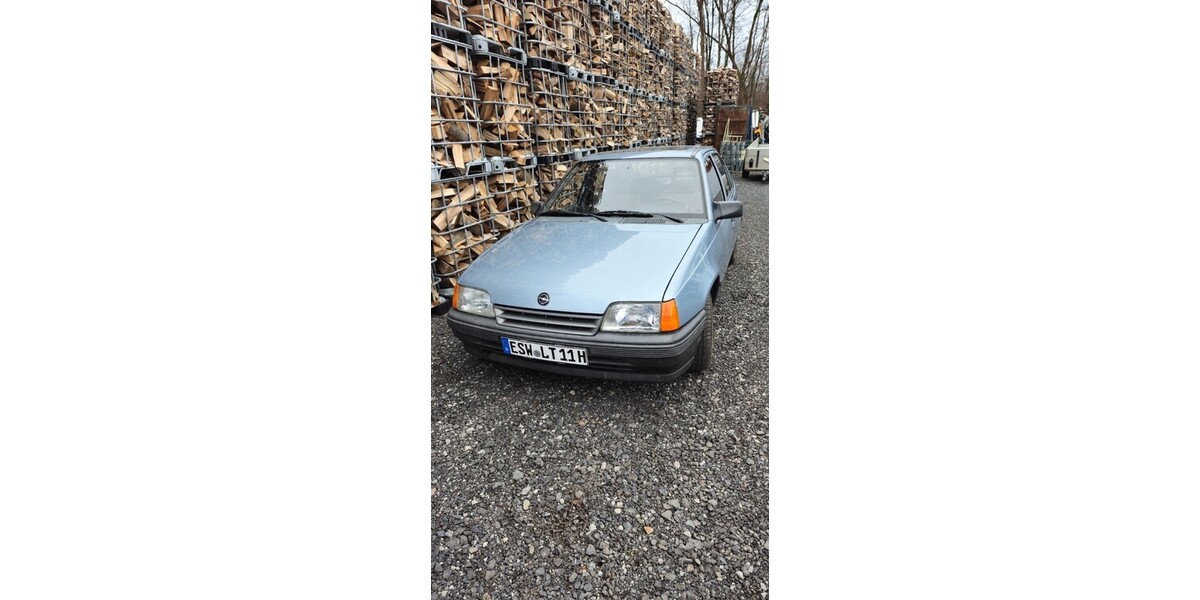 Opel Kadett E 65.000 km 1.600 &euro; Hessisch Lichtenau 37235