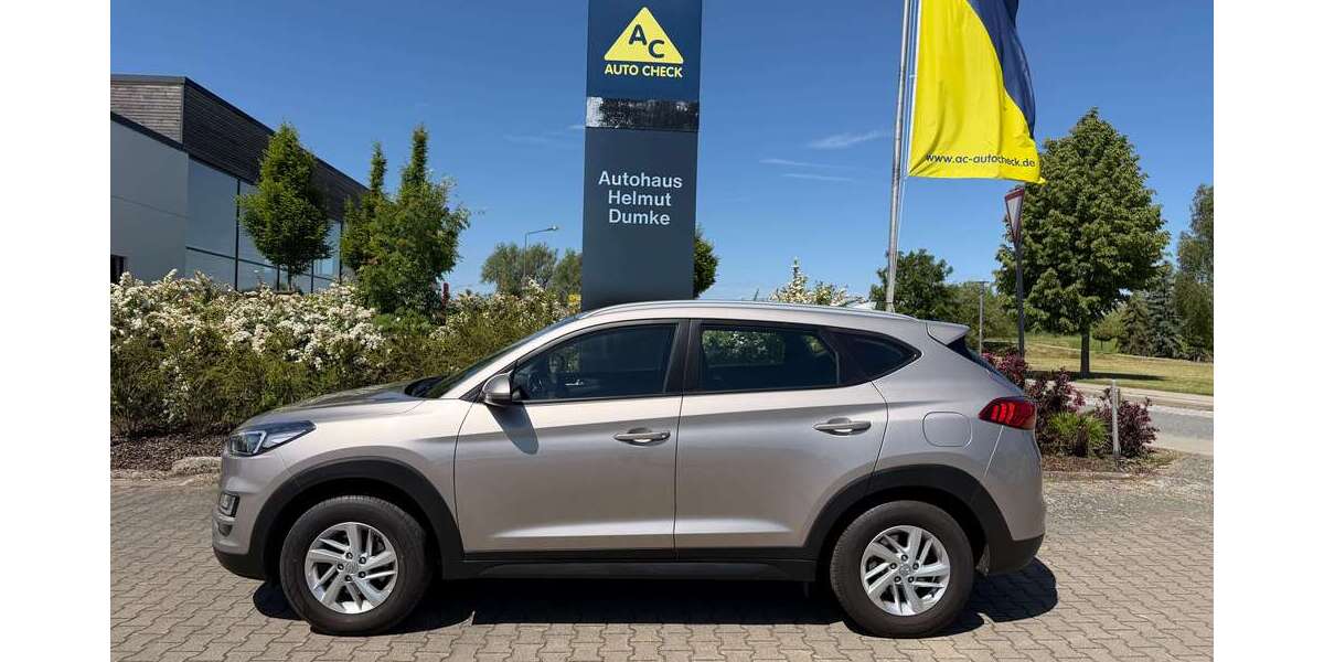 Hyundai TUCSON 81.533 km 15.600 &euro; Laage/Ot Kronskamp 18299