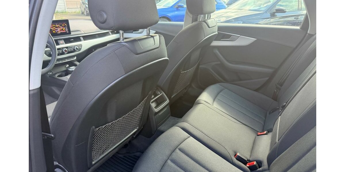 Audi A4 2.0 TDI S-Tronic/150PS/Navi/AHK/TOP 116.010 km 15.290 &euro; Frankfurt 60386
