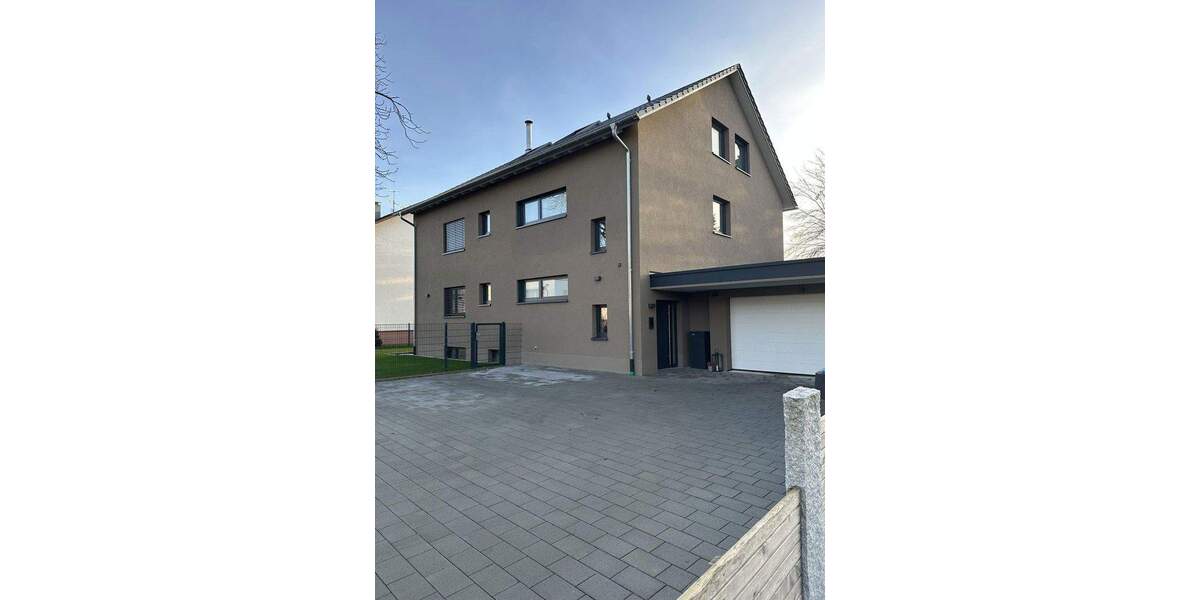 Etagenwohnung Bad Krozingen - 3 Zimmer, 95 m&sup2;, 1.600&euro; | Angebot:25628386