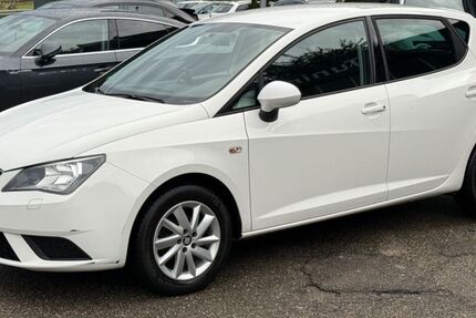 Seat Ibiza 136.389 km 4.499 € Epfendorf 78736