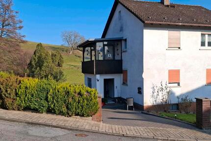 Haus Mörlenbach - 7 Zimmer, 140 m&sup2;, 499.000&euro; | Angebot:24786358