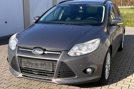 Ford Focus 195.000 km 4.100 &euro; Niederndodeleben 39167
