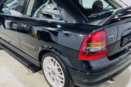 Opel Astra 136.500 km 11.900 &euro; Niederdorfelden 61138