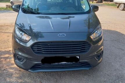 Ford Tourneo Courier 156.000 km 5.450 &euro; Neustadt / Aisch 91413