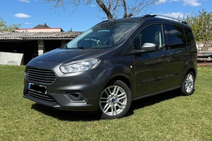 Ford Tourneo Courier 26.990 km 15.995 &euro; Kolkwitz 03099